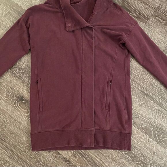 Lululemon Wrap Up Jacket Heathered Bordeaux Drama - Picture 2 of 6